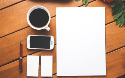 Özelleştirilebilir kurumsal ofis malzemeleri ve marka mockup şablonu